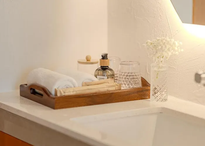 S - Center, Near - 6br Private With Pool, Jacuzzi, Sauna, Karaoke Hạ Long