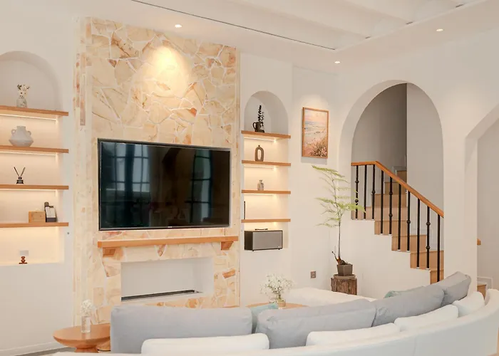 Villa S - Center, Near - 6br Private With Pool, Jacuzzi, Sauna, Karaoke