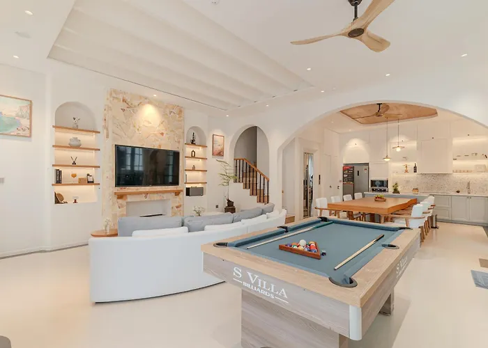 S - Center, Near - 6br Private With Pool, Jacuzzi, Sauna, Karaoke