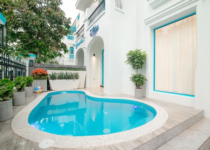 S - Center, Near - 6br Private With Pool, Jacuzzi, Sauna, Karaoke *